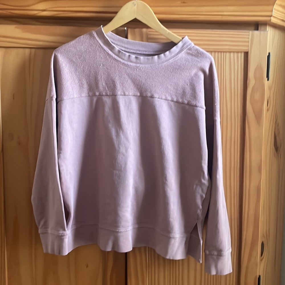 MATE The Label Pullover Crew Neck Sweatshirt Top